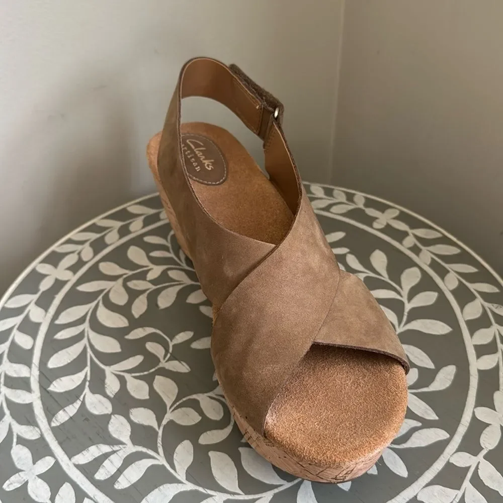 Single Shoe Clark’s Caslynn Shae Brown Wedge Sandal Sz 10 *LEFT SHOE ONLY*
